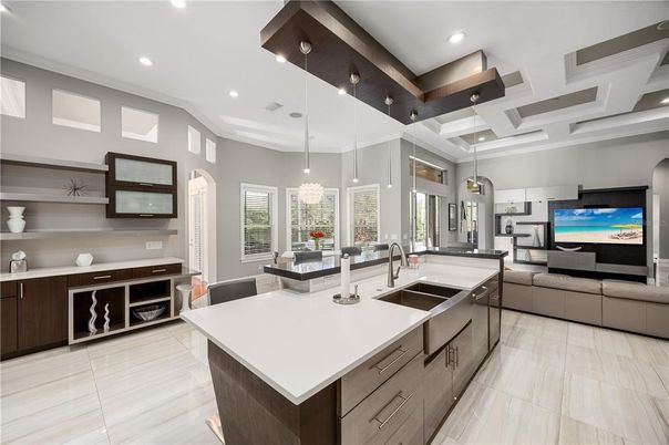 Chandelier, Interior, Kitchen, Living room, Pendant Lights, Recessed Lighting, Stainless Steel Appliances
