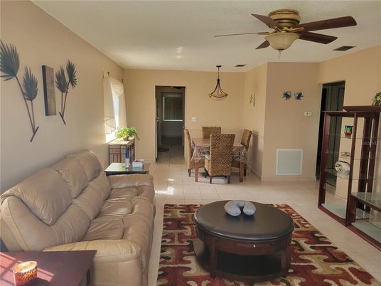 Dining room, Interior, Living room, Pendant Lights
