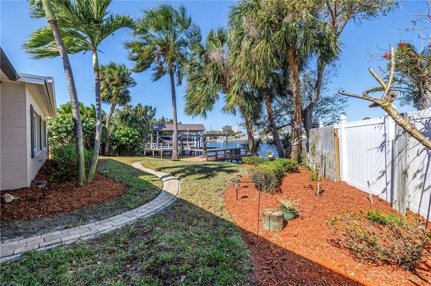 Backyard, Exterior, Water