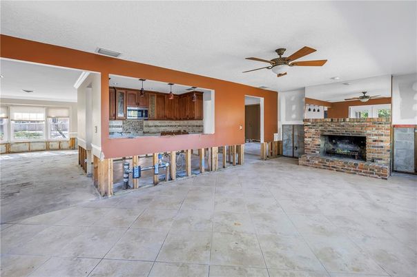 Fireplace, Interior, Kitchen