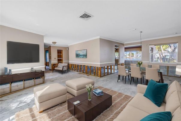 Dining room, Interior, Living room, Pendant Lights