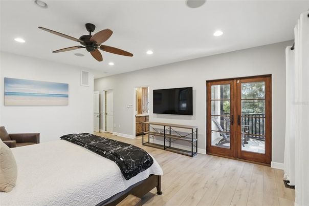 Bedroom, Interior, Recessed Lighting, Wood Texture Flooring