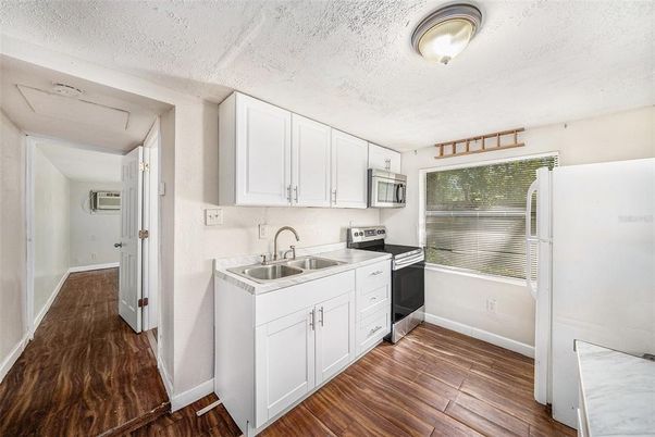 Interior, Kitchen, Wood Texture Flooring