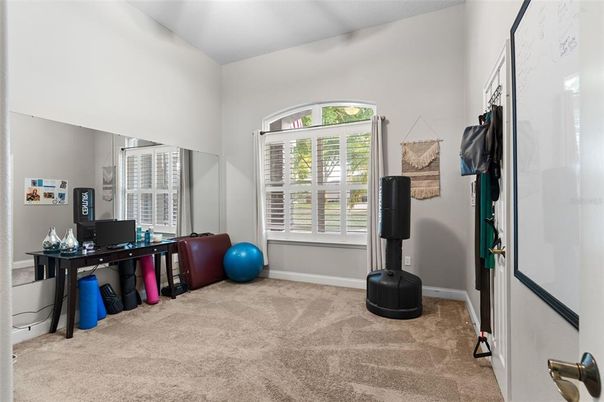 Home Office, Interior