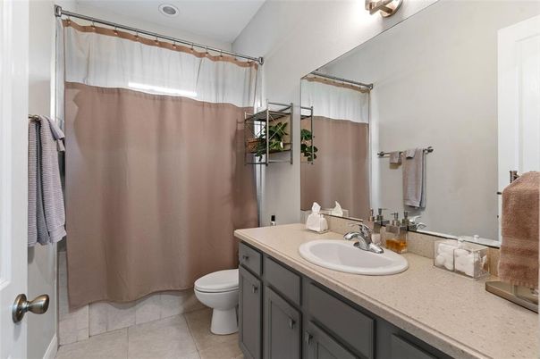 Bathroom, Interior