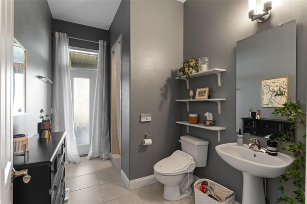 Bathroom, Interior