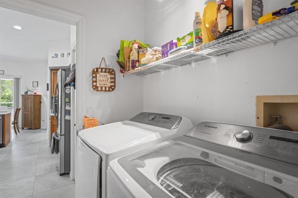 Interior, Recessed Lighting, Washer