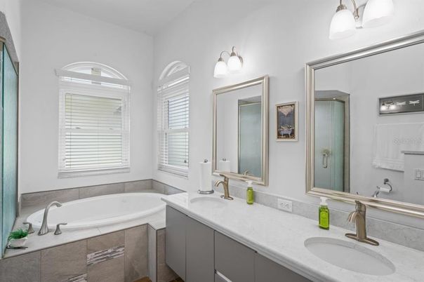 Bathroom, Dual Sink Vanities, Interior