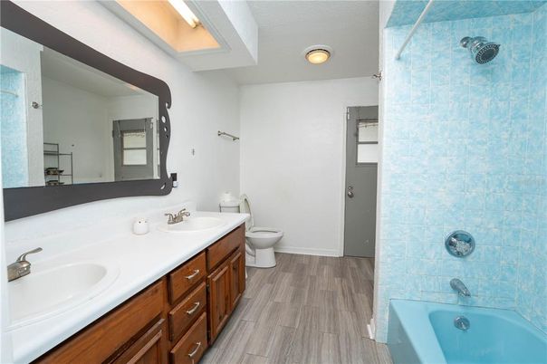 Bathroom, Dual Sink Vanities, Interior, Wood Texture Flooring