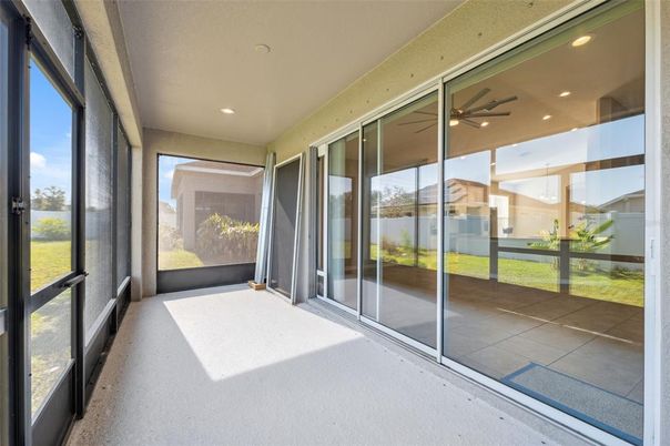 Interior, Recessed Lighting, Sun Room
