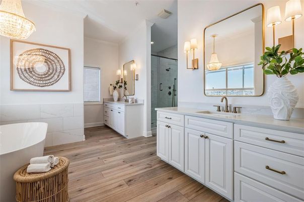 Bathroom, Dual Sink Vanities, Glass Shower, Interior, Pendant Lights, Wood Texture Flooring