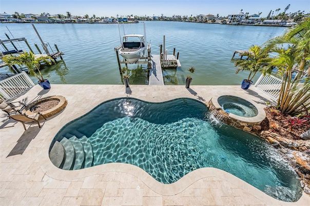 Exterior, Lake, Pool
