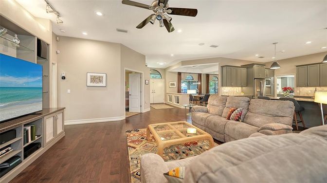 Interior, Kitchen, Living room, Pendant Lights, Recessed Lighting, Stainless Steel Appliances, Wood Texture Flooring