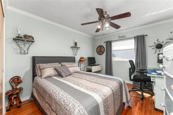 Bedroom, Home Office, Interior, Wood Texture Flooring