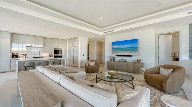 Interior, Kitchen, Living room, Recessed Lighting, Stainless Steel Appliances