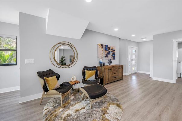 Interior, Recessed Lighting, Wood Texture Flooring