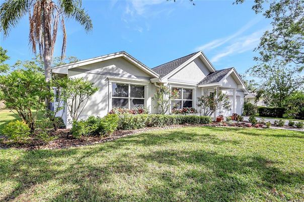 Backyard, Exterior, Facade, Ranch