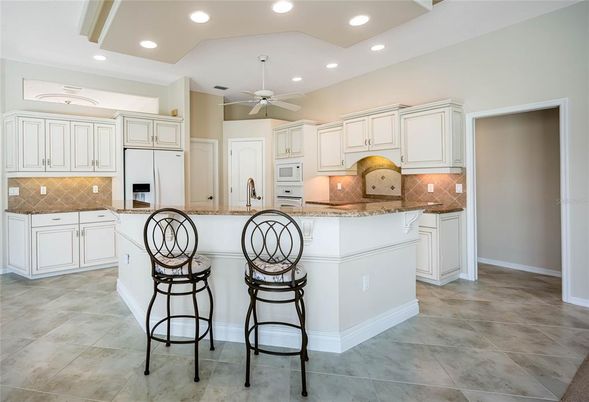 Interior, Kitchen, Recessed Lighting
