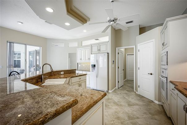 Interior, Kitchen, Recessed Lighting
