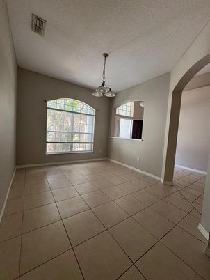 Empty room, Interior, Pendant Lights