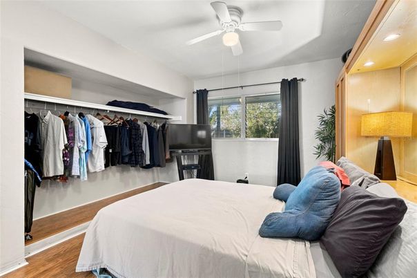 Bedroom, Interior, Recessed Lighting, Walk-in Closets, Wood Texture Flooring