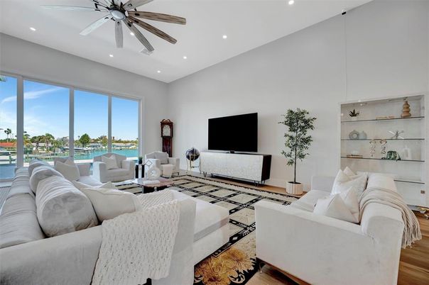 Interior, Living room, Recessed Lighting, Water, Wood Texture Flooring