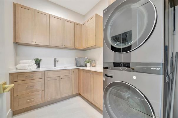 Interior, Kitchen, Washer
