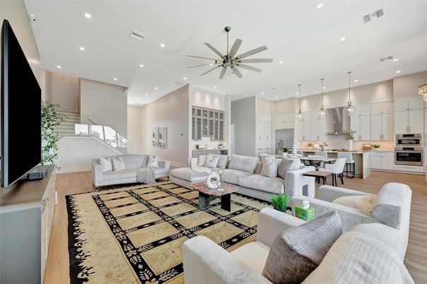 Dining room, Interior, Kitchen, Living room, Pendant Lights, Recessed Lighting, Stainless Steel Appliances, Wood Texture Flooring