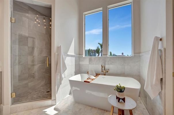 Bathroom, Free Standing Baths, Glass Shower, Interior