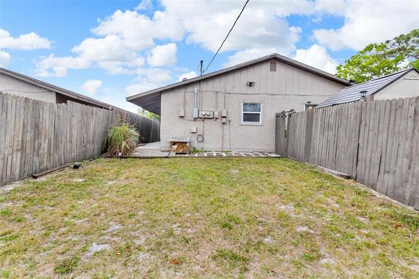Backyard, Exterior