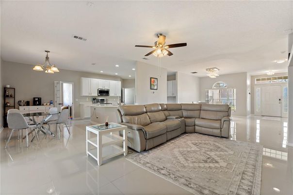 Dining room, Interior, Kitchen, Living room, Pendant Lights, Recessed Lighting, Stainless Steel Appliances