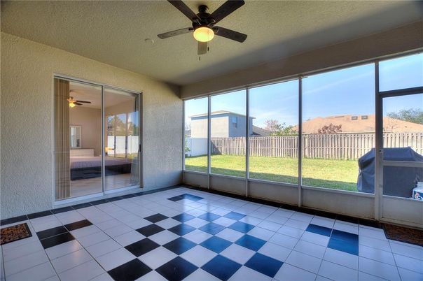 Empty room, Interior, Sun Room