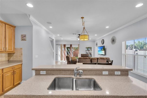 Interior, Kitchen, Living room, Pendant Lights, Recessed Lighting