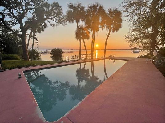 Exterior, Lake, Pool