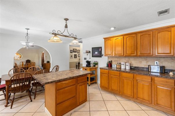 Dining room, Interior, Kitchen, Pendant Lights