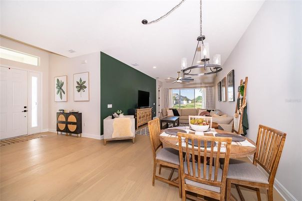 Chandelier, Dining room, Interior, Pendant Lights, Recessed Lighting, Wood Texture Flooring