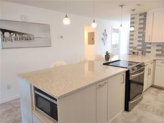 Interior, Kitchen, Pendant Lights