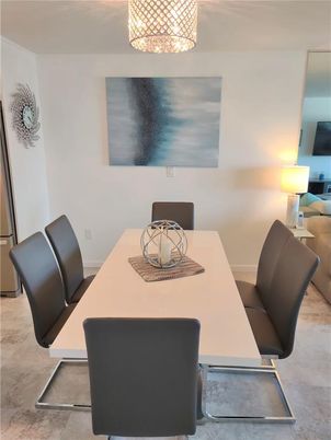Dining room, Interior
