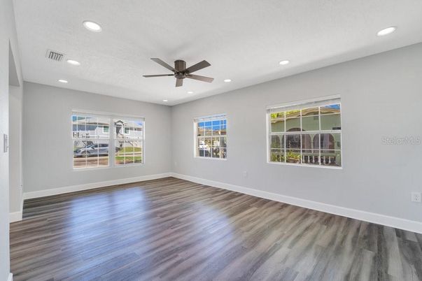 Empty room, Interior, Recessed Lighting, Wood Texture Flooring