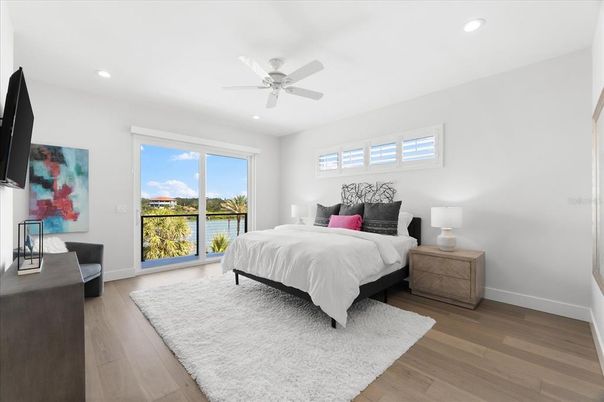 Bedroom, Interior, Recessed Lighting, Water, Wood Texture Flooring