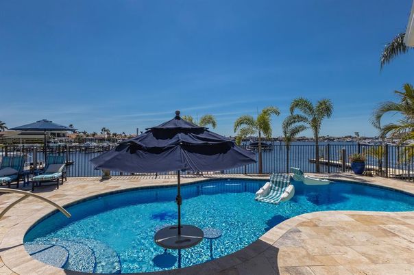 Exterior, Pool, Water