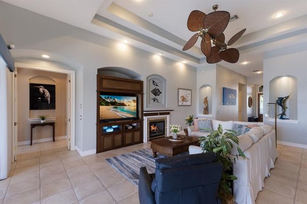 Fireplace, Interior, Living room, Recessed Lighting