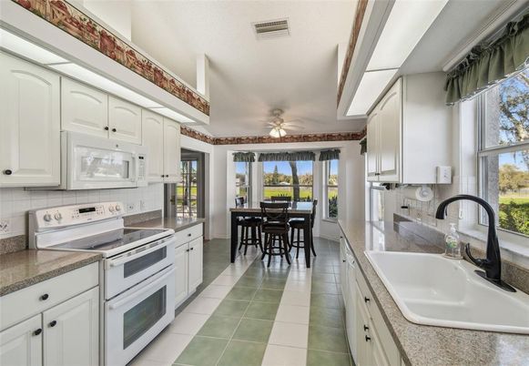 Dining room, Interior, Kitchen