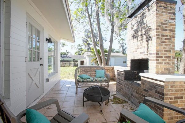 Exterior, Fireplace