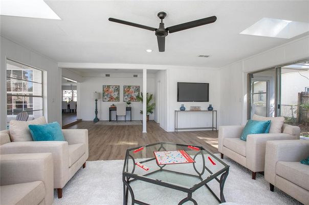 Interior, Living room, Recessed Lighting, Wood Texture Flooring
