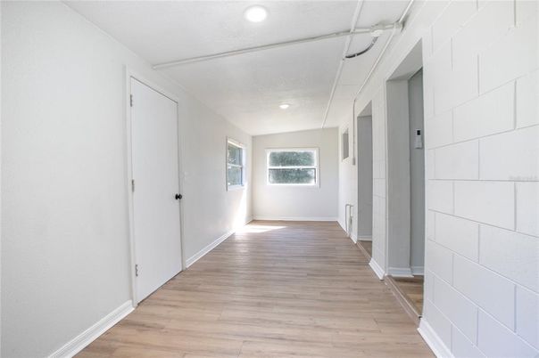 Interior, Recessed Lighting, Wood Texture Flooring