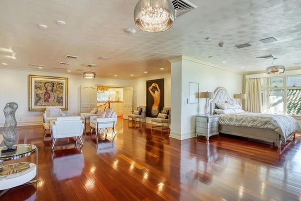 Bedroom, Dining room, Interior, Pendant Lights, Recessed Lighting, Wood Texture Flooring