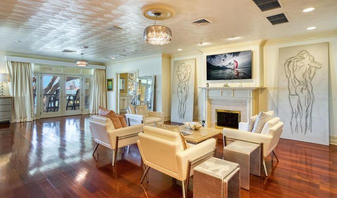 Fireplace, Interior, Living room, Pendant Lights, Recessed Lighting, Wood Texture Flooring