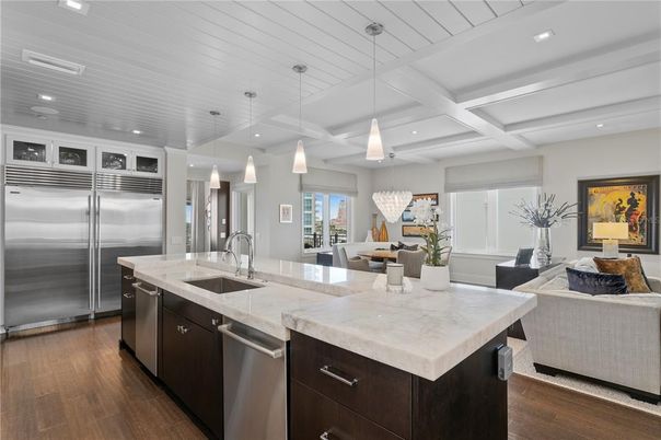 Dining room, Interior, Kitchen, Living room, Pendant Lights, Recessed Lighting, Stainless Steel Appliances, Wood Texture Flooring
