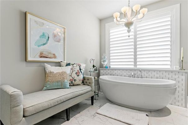 Bathroom, Chandelier, Free Standing Baths, Interior, Marble, Pendant Lights